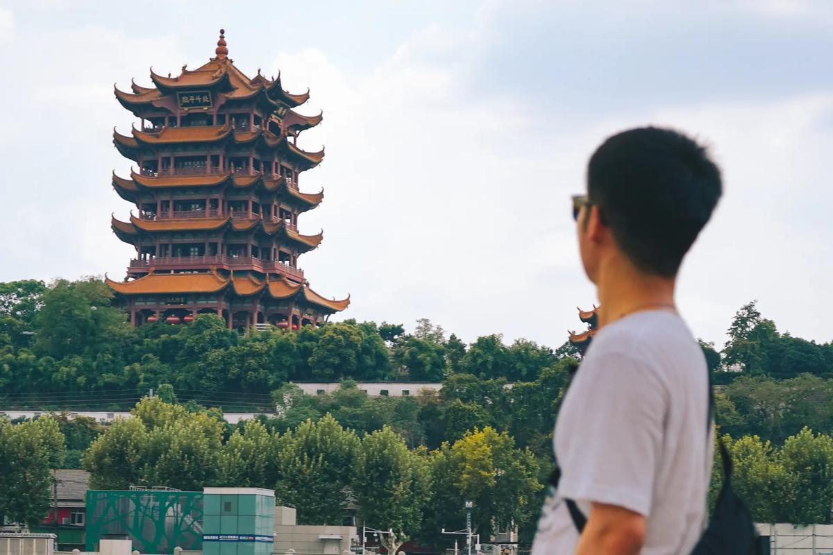 总要去趟武汉吧.#武汉 #摄影 #旅行 #黄鹤楼 #鹦鹉洲长